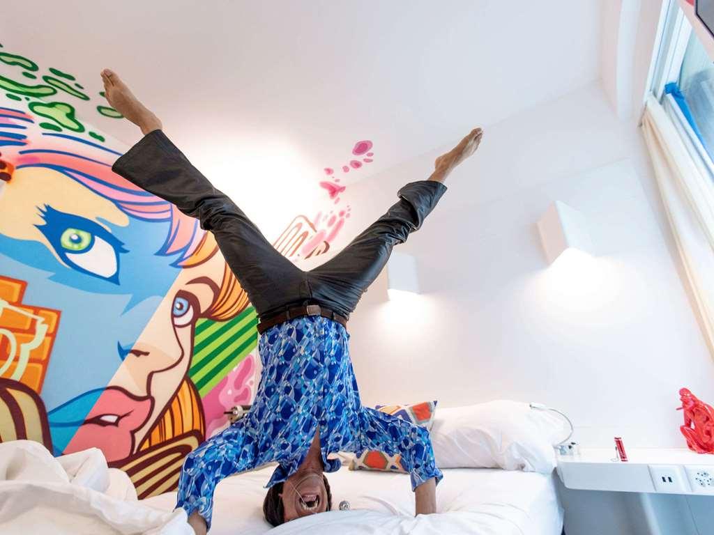 Ibis Styles Lausanne Center Madhouse Quarto foto